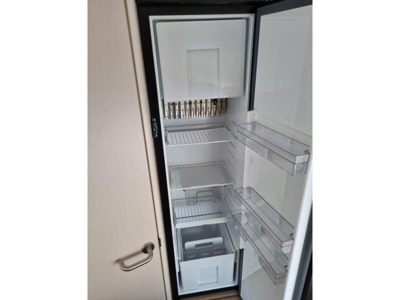 Dethleffs C'Joy 420 QSH - Thule Cassette Luifel -  foto: 11