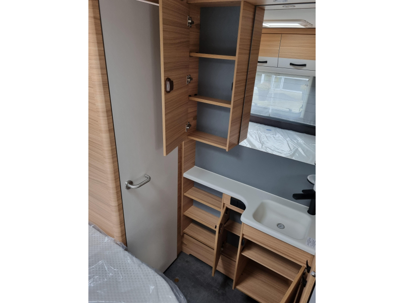 Dethleffs Summer Edition 470 FR - Roof air conditioning - photo: 15