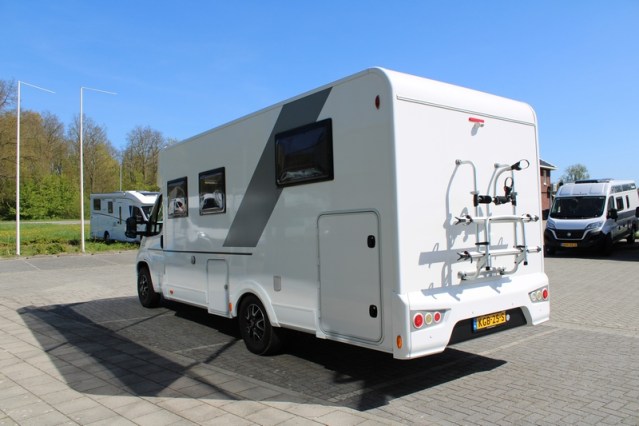 Sun Living S 75 SL by Adria 5 seat belts single beds 67 photo: 4