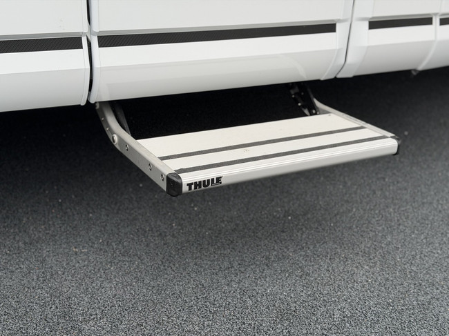 Knaus Live Wave 650 MEG Black Select foto: 11