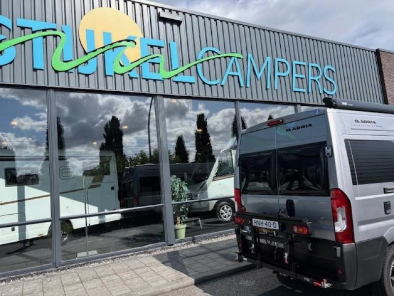 Adria Twin 600 SPB AUTOMAAT/BUSBIKER  foto: 1