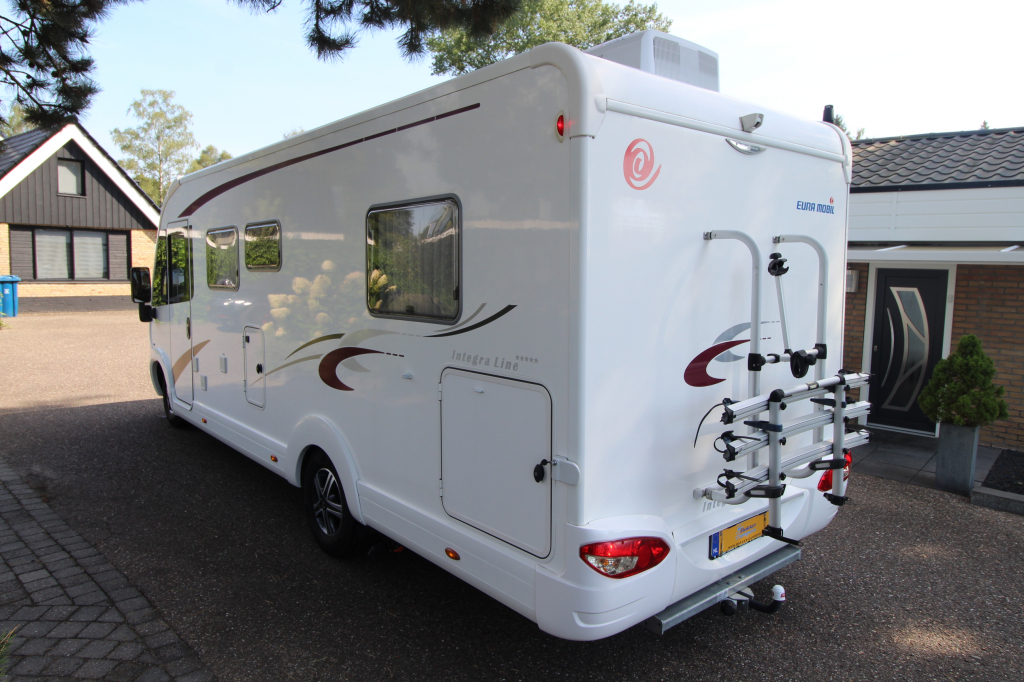 Euramobil Integra line 720 QB photo : 1
