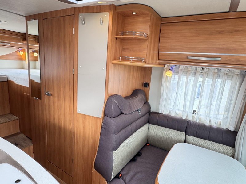 Hymer ML-T 580 - lits jumeaux photo: 7