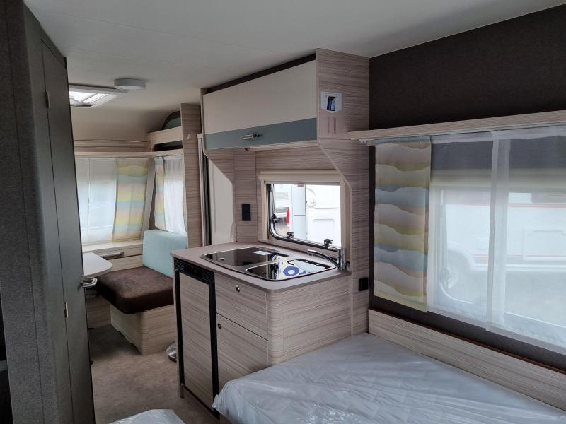 Dethleffs C'Joy 460 LE Enkele bedden  foto: 13