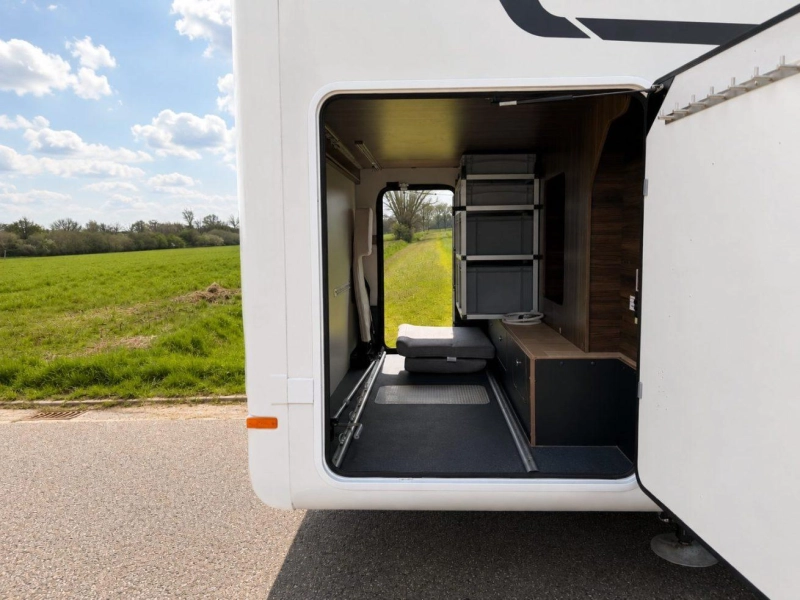 Laika Ecovip 3412 DS Face-to-Face Levelsysteem  foto: 23
