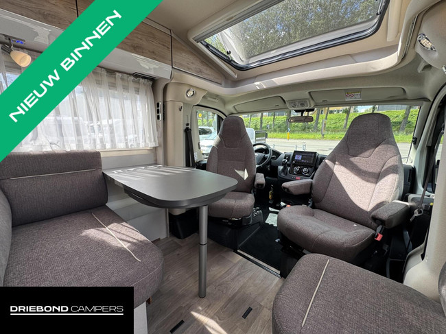 Hymer EXT 678 9T-Automaat Enkele Bedden Luifel Lpg Zonnepaneel foto: 1