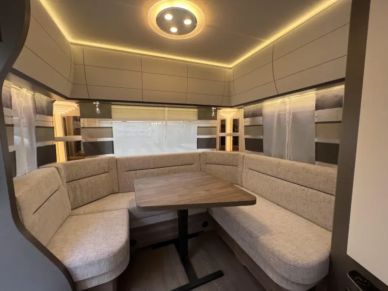 Hobby Excellent Edition 495 UL Model 2025  foto: 3