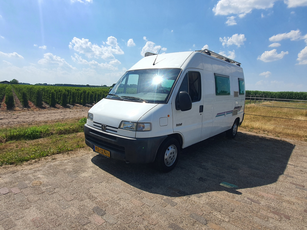 Peugeot Boxer 2.8 TD, Pössl  | zonnepaneel | 3 slaapplaatsen foto: 1