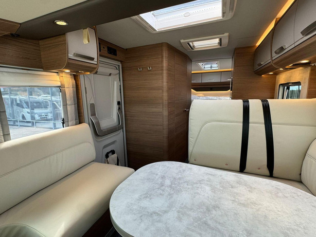 Knaus 700MEG Live I 9T-Automatique Lits Jumeaux Lit Pavillon Alde Attelage photo: 7