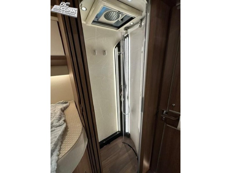 Carthago Chic E-line 50 LE photo: 16