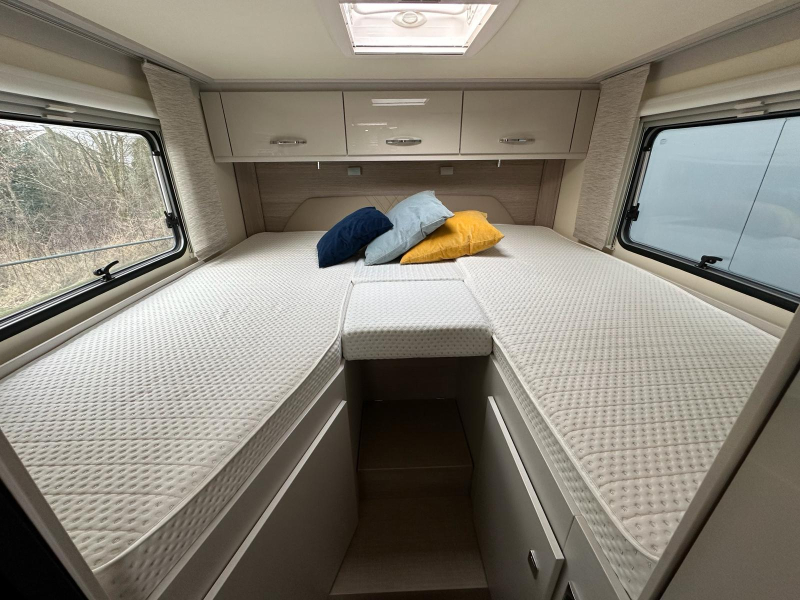 Bürstner Nexxo Van T 690 G - Smal en luxe  foto: 14