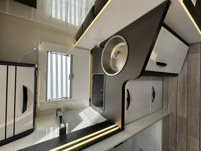 McLouis MC4 373 Fiat 140PK Automaat NIEUW  foto: 14