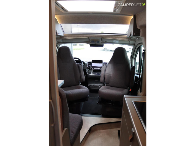 Hymer Grand Canyon 180hp Automatic | Lithium | 5G router | LED headlights | Diesel heating | Fiat multimedia system | Outdoor shower | A photo: 8