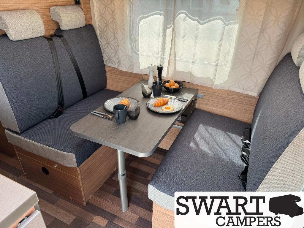 Weinsberg CaraHome 600 DKG, Automaat 6 personen Stapelbed Alkoof  foto: 10