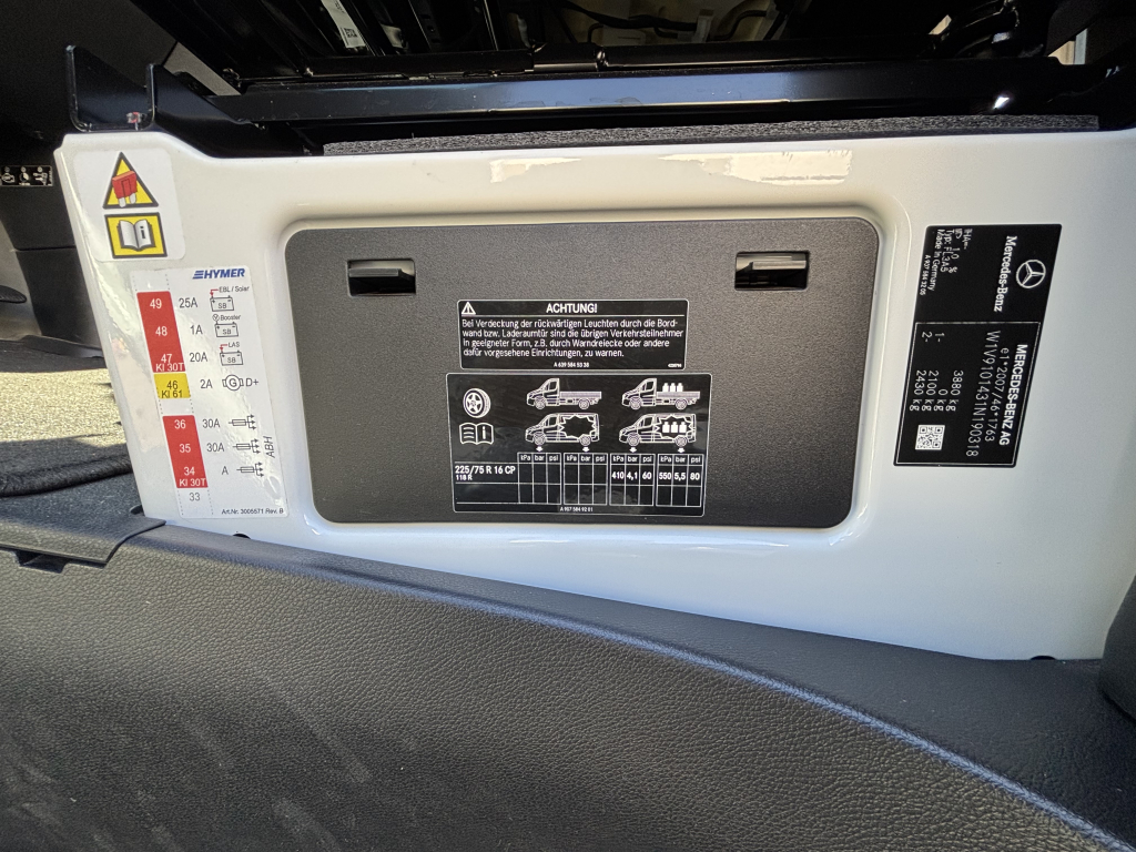 HYMER 2022 Face tot Face Queensbed 150pk handgeschakeld T695 S foto: 19