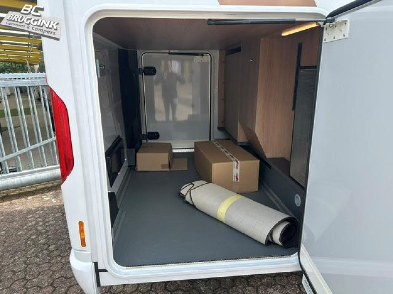 Carthago C2-Tourer I i 143 KB-LE COMFORT photo : 3