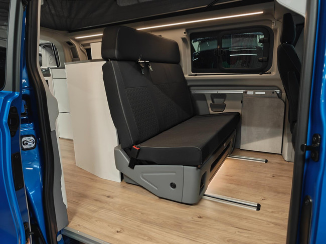 Ford Nugget L2 Plus Titanium 170PK A8 AUT foto: 2