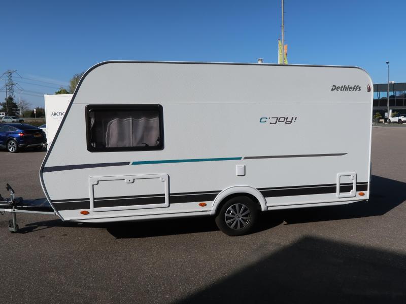 Dethleffs C'Joy 420 QSH MET VENTURA VOORTENT  foto: 16