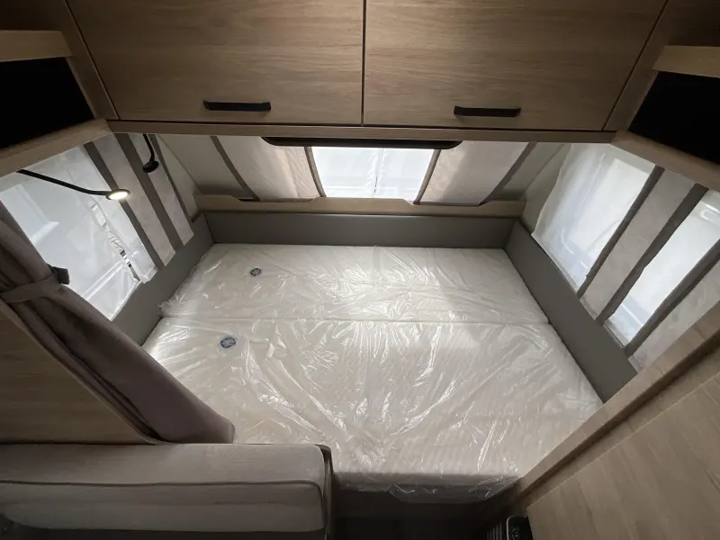 Weinsberg CaraOne Edition HOT 480 QDK STAPELBED-ACTIE MODEL  foto: 9