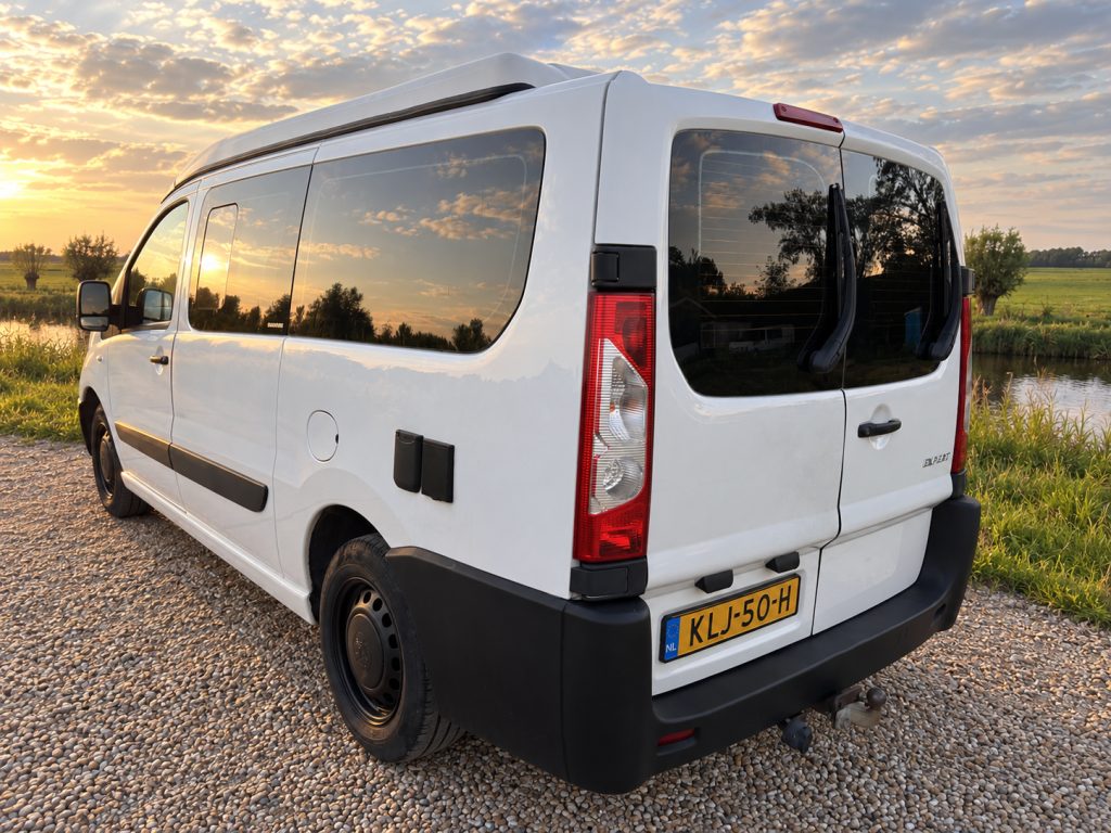 PEUGEOT EXPERT foto: 22