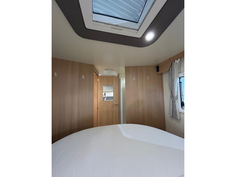 McLouis Sovereign 481 G Cama Queen foto: 9