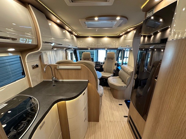 Carthago C-Tourer I 149 LE, automatique, sans lit pavillon ! photo : 13
