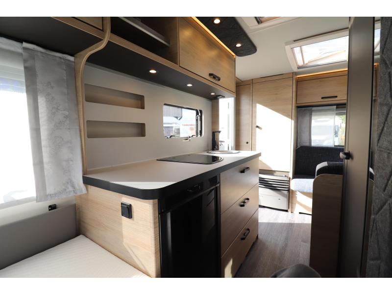 Weinsberg CaraOne 420 QD Model 2026 Dwars Bed 887  foto: 9