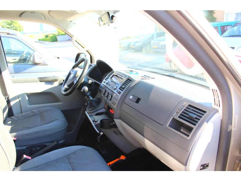 Volkswagen T5 T5 Westfalia Foto: 14