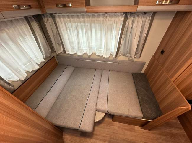 Weinsberg 390 QD CaraOne EDITION (HOT) foto: 5