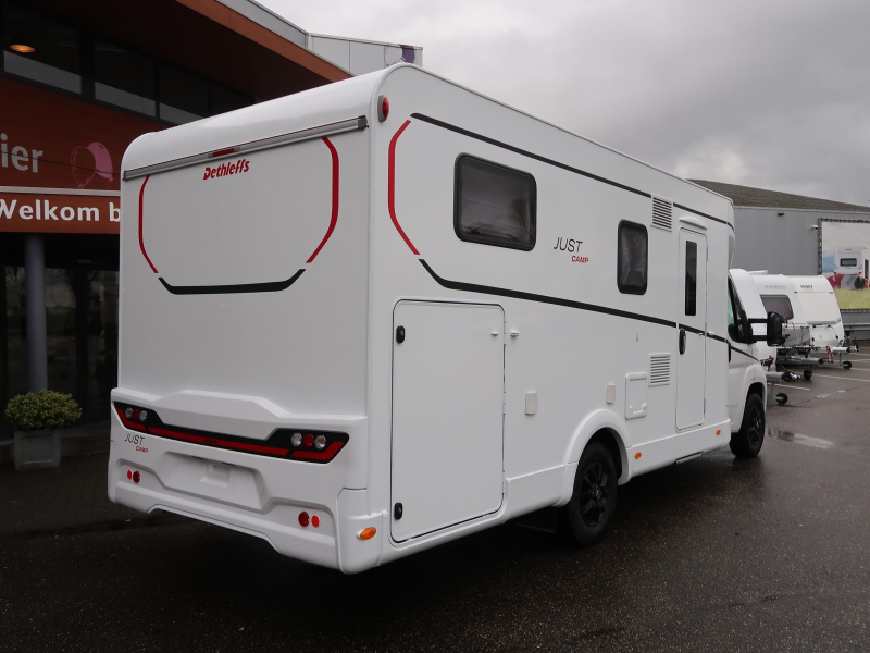 Dethleffs Just Camp 7052 EB FUSSBODENHEIZUNG Foto: 18