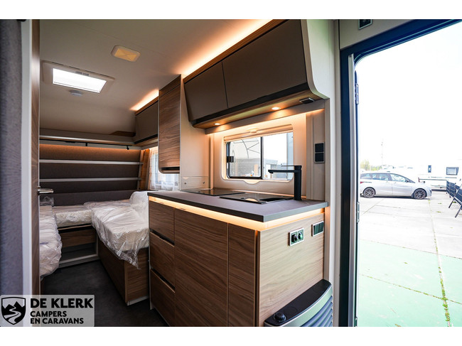 Dethleffs Nomad 460 EL foto: 9