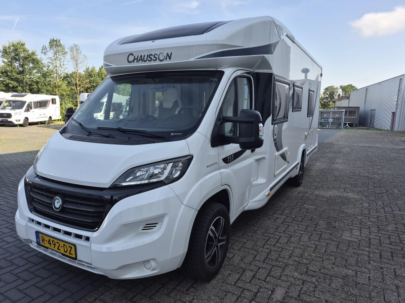 Chausson Welcome 737 Schotel-Levelsysteem-airc  foto: 1