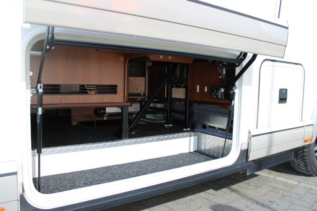Carthago Chic E Line I 50 Yachting Fiat ocasi&oacute;n 05-2017 transmisi&oacute;n autom&aacute;tica sistema de nivel (120 foto: 7