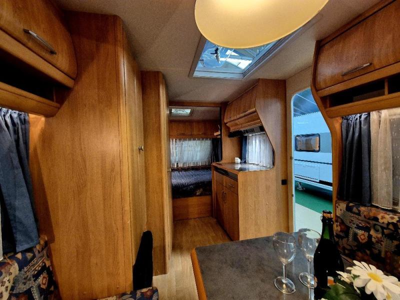 Hobby Excellent 450 UB 