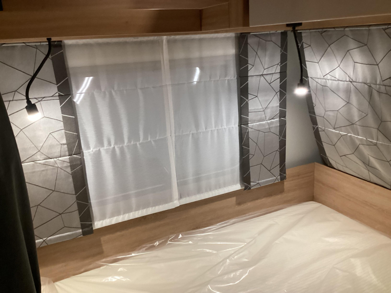 Knaus Sport 400 QD foto: 15
