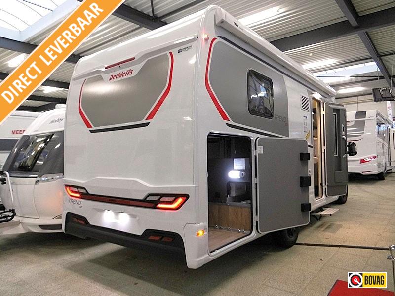 LMC Cruiser V 646 G DEMO MET LEVELSYSTEEM ! 