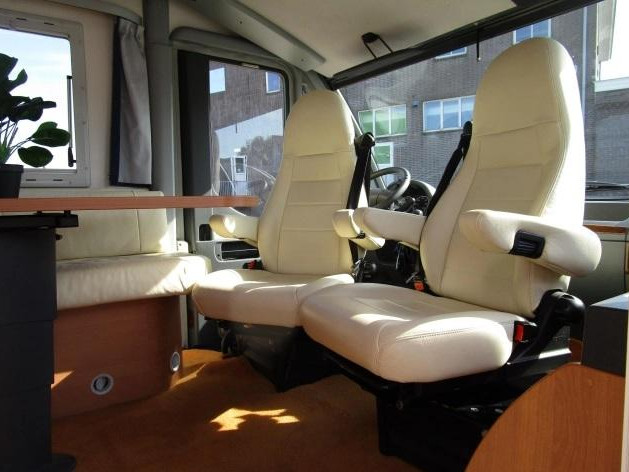 Knaus Sunliner 658 LG Foto: 10