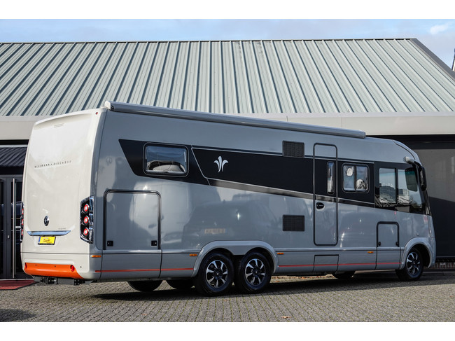 NIESMANN BISCHOFF Arto 85 E 180Pk Automatic | Eifel grey | New | 4-seater | Roof air conditioning photo: 1
