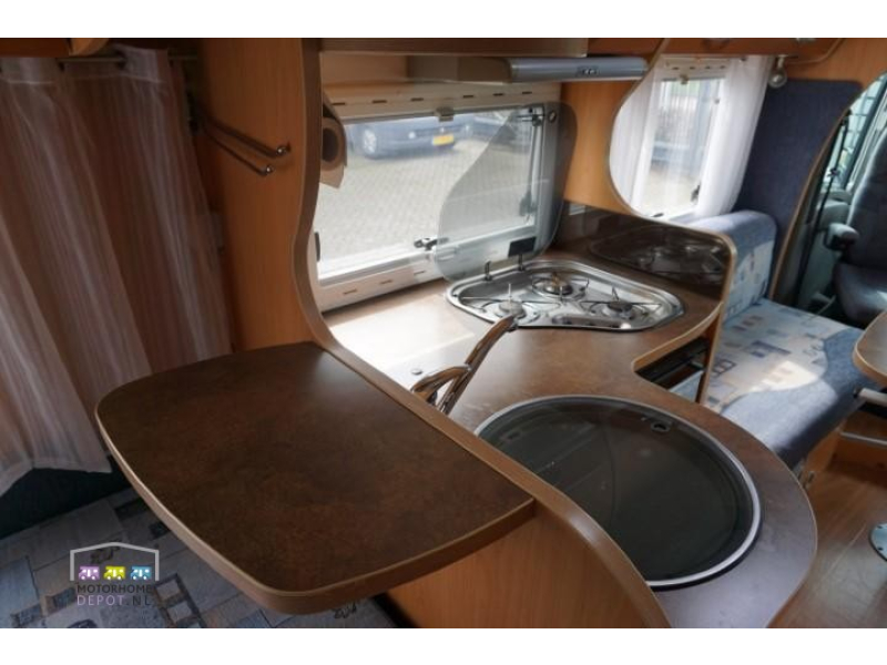 Chausson Allegro 82  foto: 12