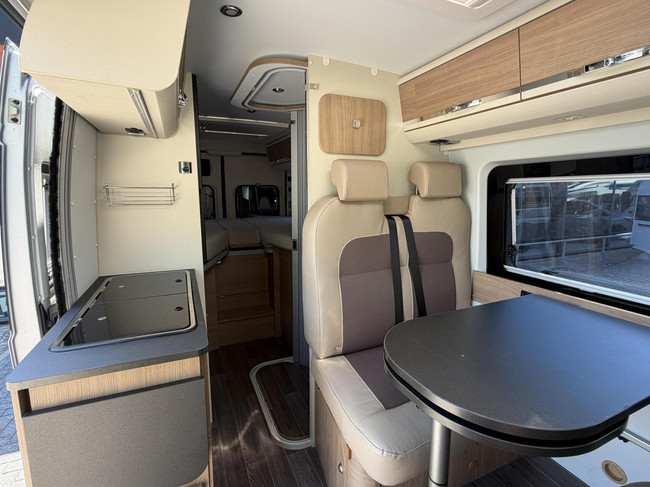 Adria TWIN 640 SLX Enkele Bedden Luifel Trekhaak Bearlock foto: 11