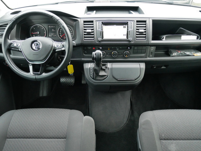 Volkswagen T6 Multivan, DSG Autom&aacute;tico, Techo elevable para dormir, &iexcl;&iexcl;6 plazas!! foto: 3