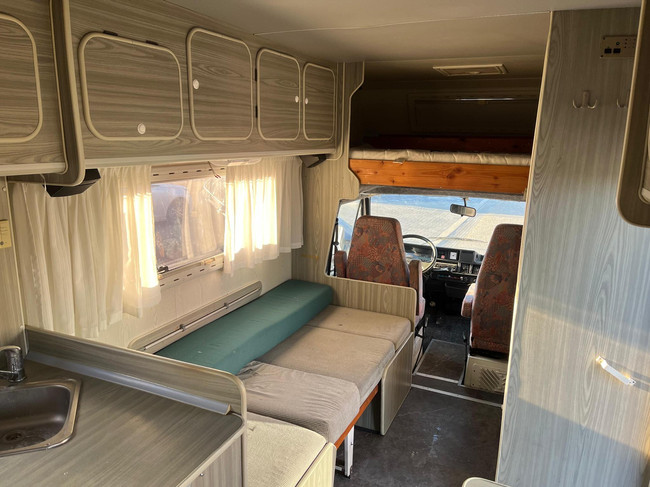 Fiat Ducato 14 2.5 Gran Volume | Goofy | Fahrradtr&auml;ger | Anh&auml;ngerkupplung | 7 Personen | Heizung | K&uuml;hlschrank | Alkovenbett | 2x Zugsitz Foto: 14
