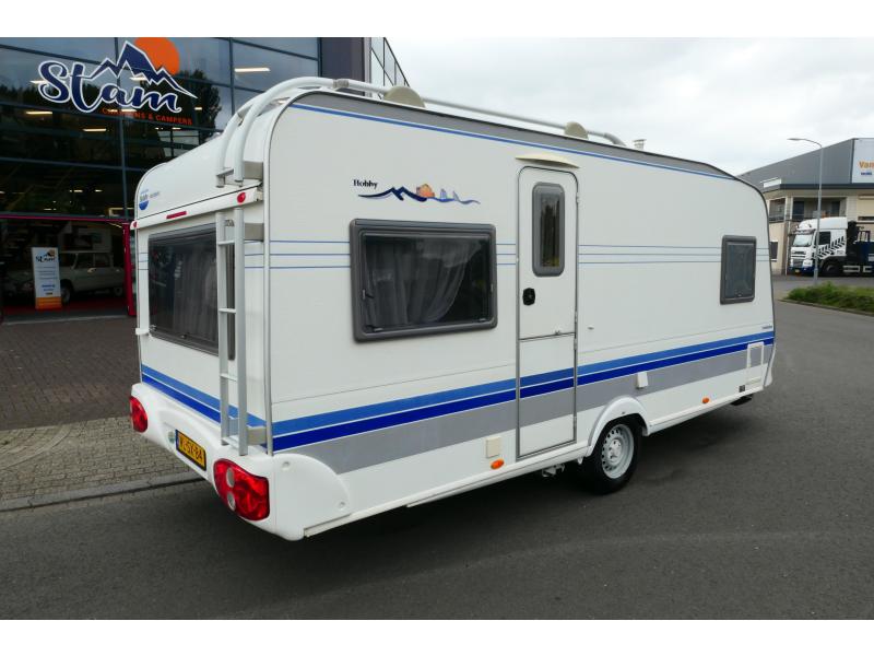 Hobby Exclusive 495 UFE incl. mover en voortent 