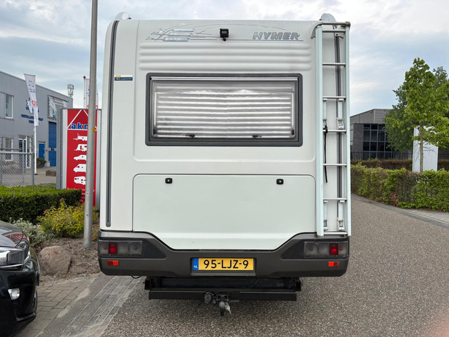 Fiat 230 Hymermobil | Integraal | Achteruitrijcamera | Trekhaak | NAVI | 2 zonnepanelen | Maxvan | Luifel | C-Rijbewijs foto: 19