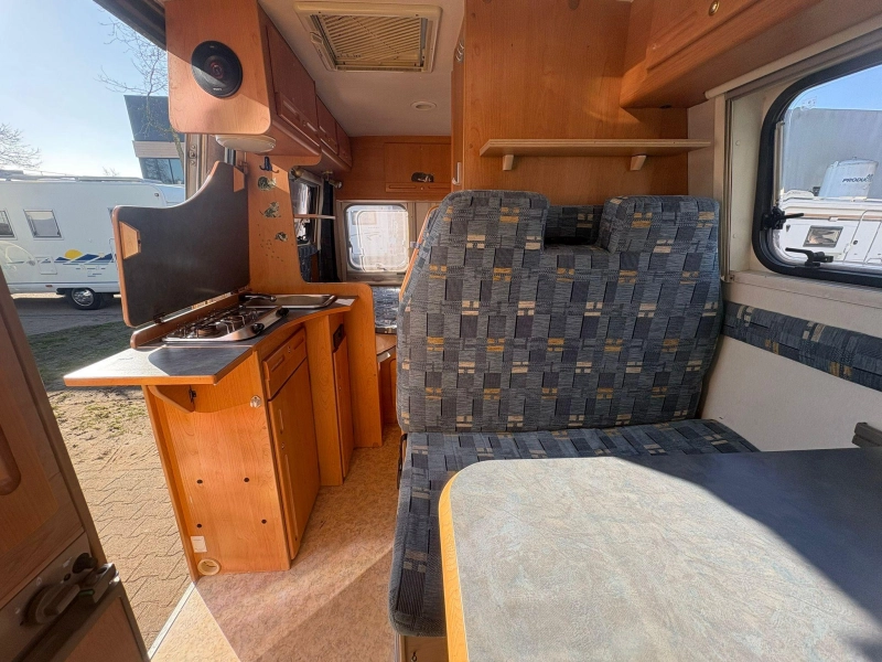 Adria Twin 560 560,Vastbed,Airco  foto: 11