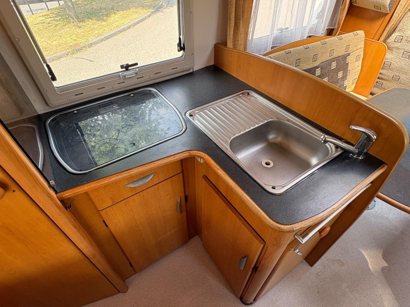 Autostar Athenor 458, Aire acondicionado, Comedor, Cama fija foto: 10