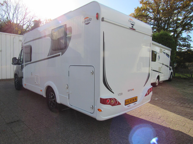 Hymer Carado V339 Europa Edition Zwart Queensbed 15dkm 2022 foto: 6