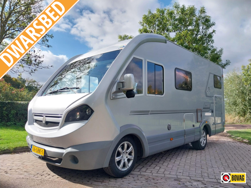 Knaus Sportliner 650 MG met solair en maxxfan  foto: 0