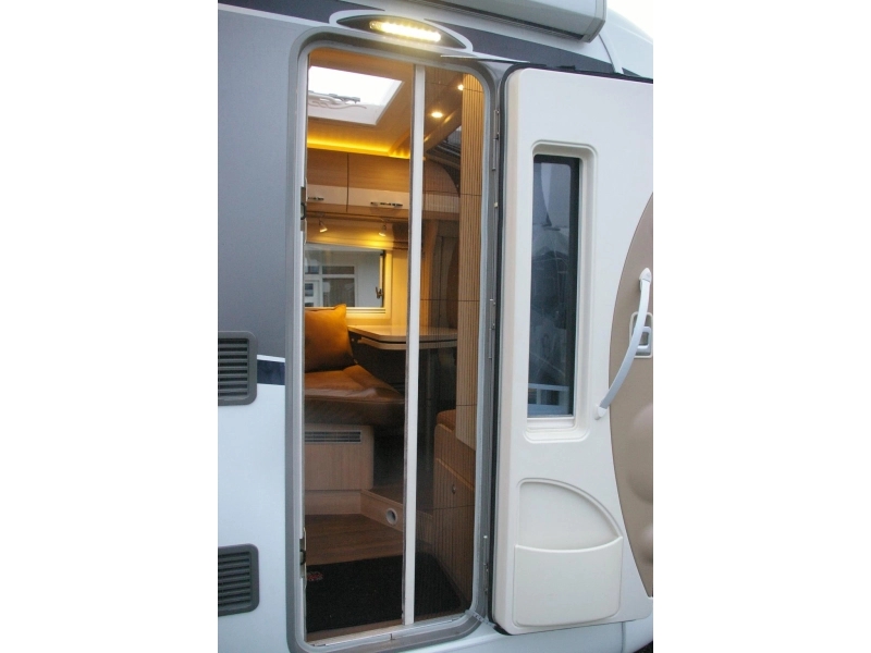 Bürstner Travel Van T 620 G Enkele bedden, Automaat  foto: 7