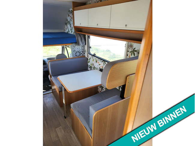 Ford CAMPER Alkoof 4/5 persoons foto: 5